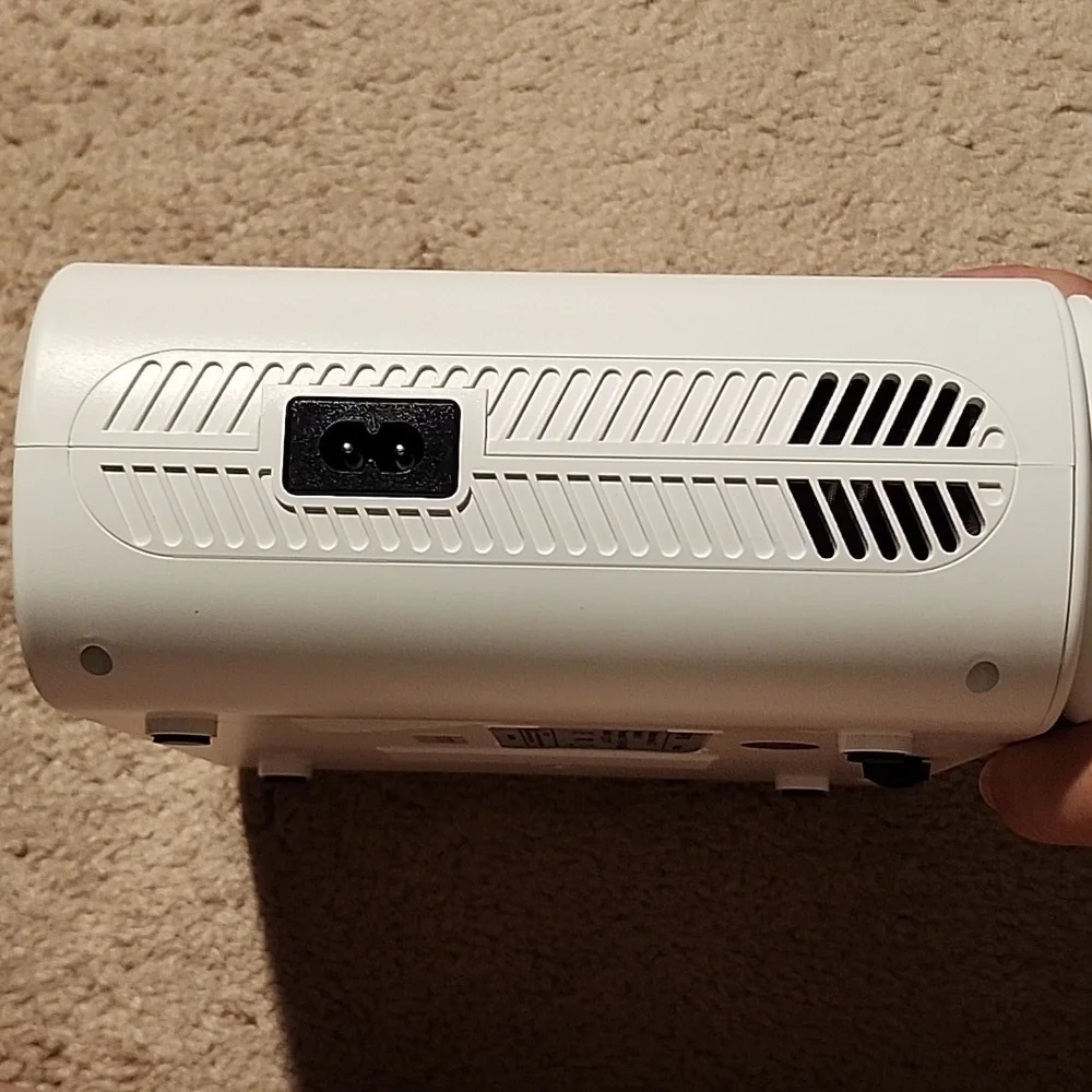 TopTro white video projector